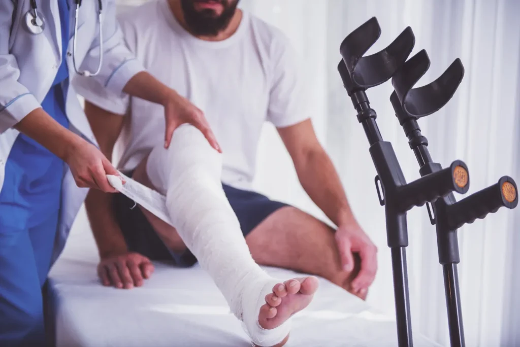 Foot and Ankle Surgery in Indore, best orthopedic doctor in indore, fracture nailing in indore, best fracture repair surgery indore